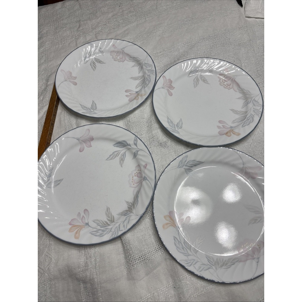 Corelle Pink Trio Pattern 4 Dinner Plates 10 Inches